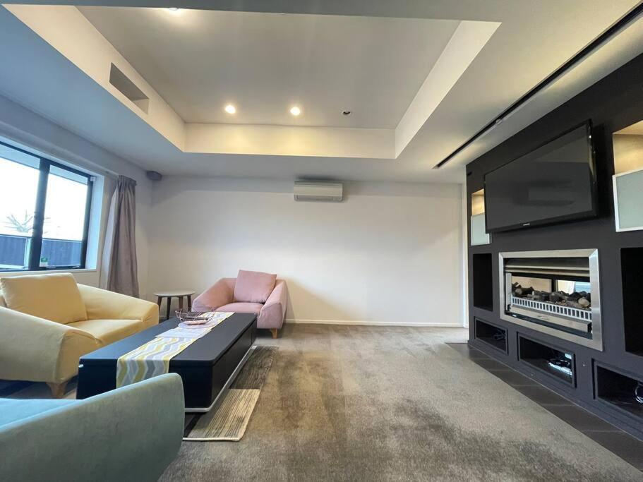 Spacious 4 Bed Family Home Christchurch Exterior foto